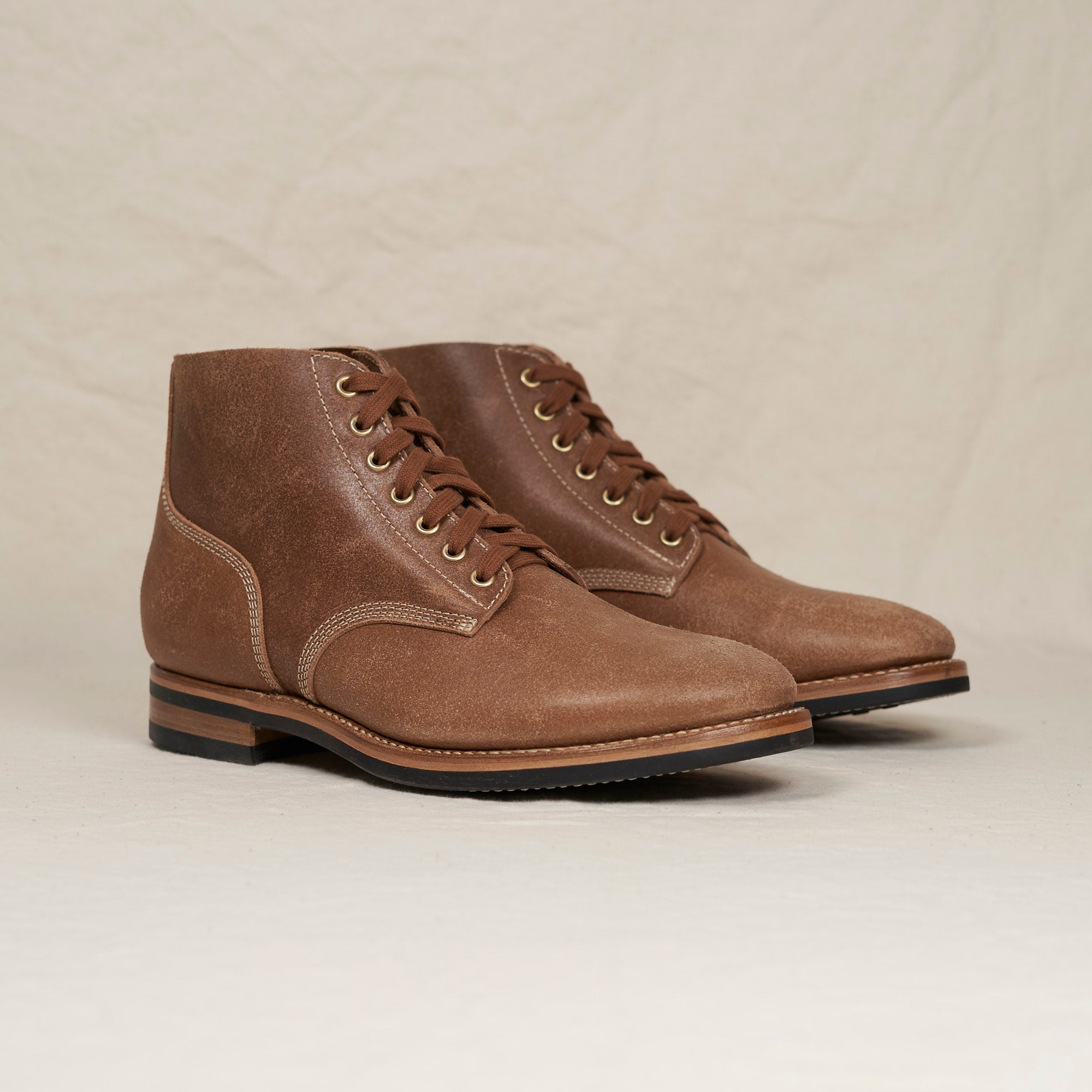 August Special Belliver laced field boot based on the boondocker in sueded and waxed horsehide