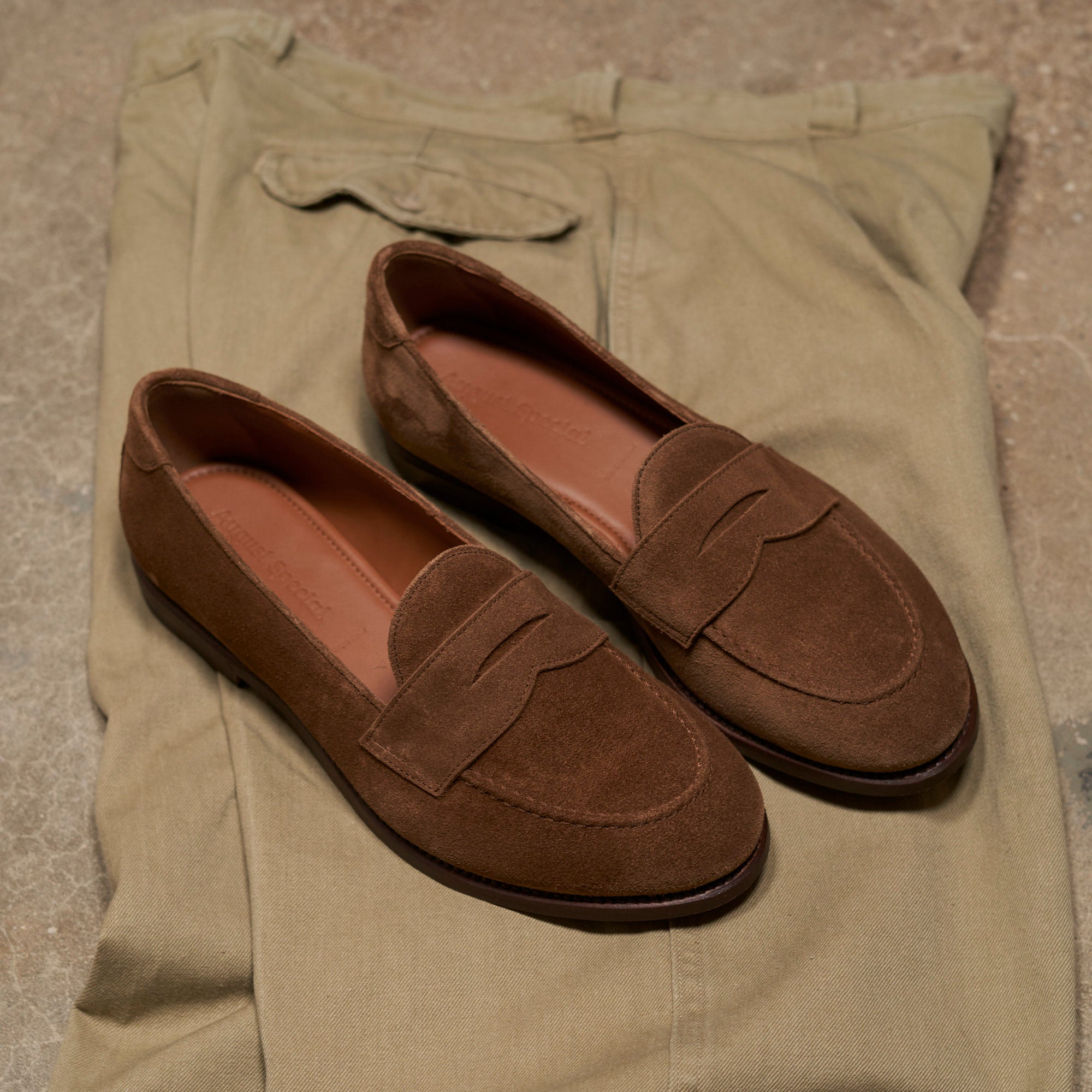 Augie Type-GS Penny Cubano Suede