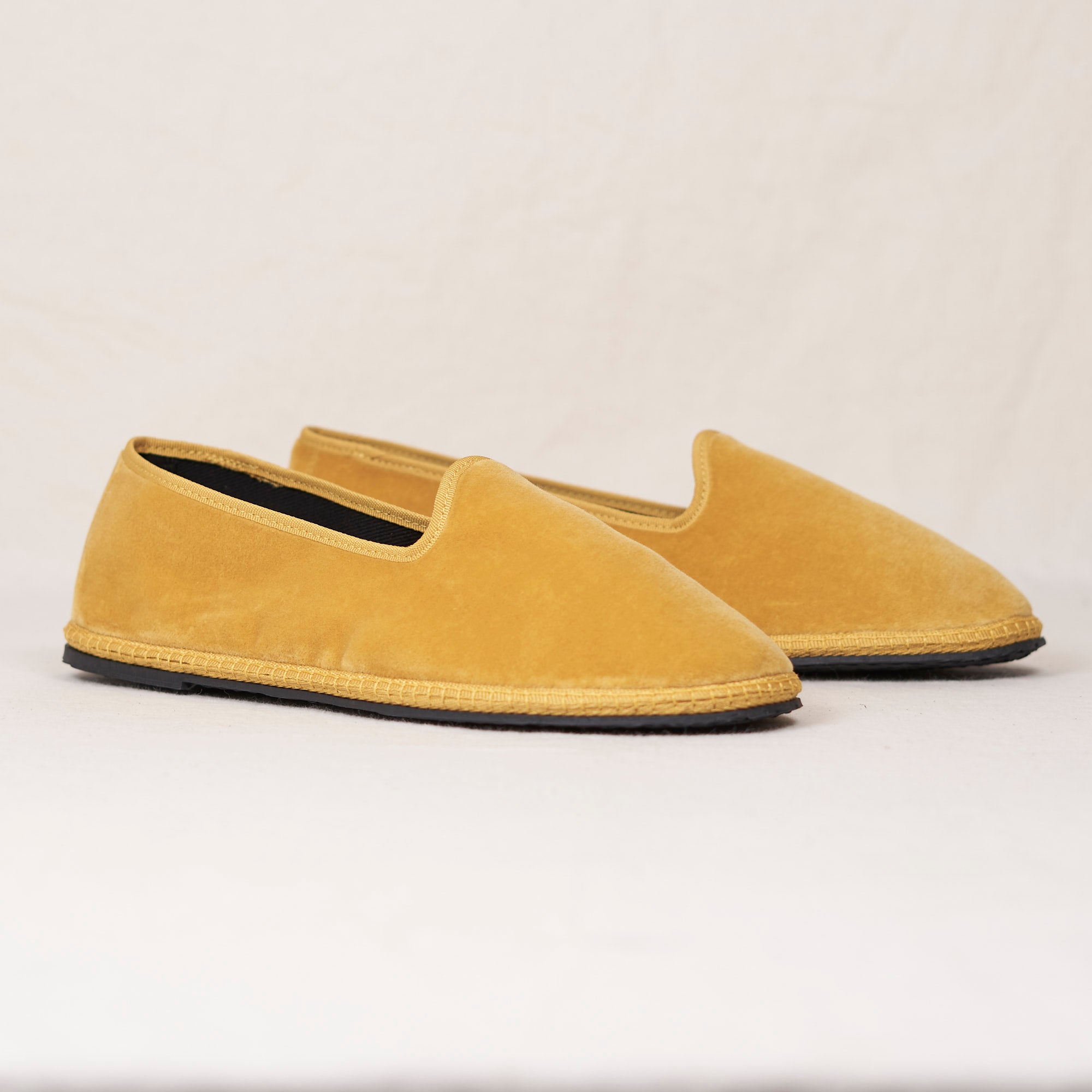 Forum Slipper - Gold