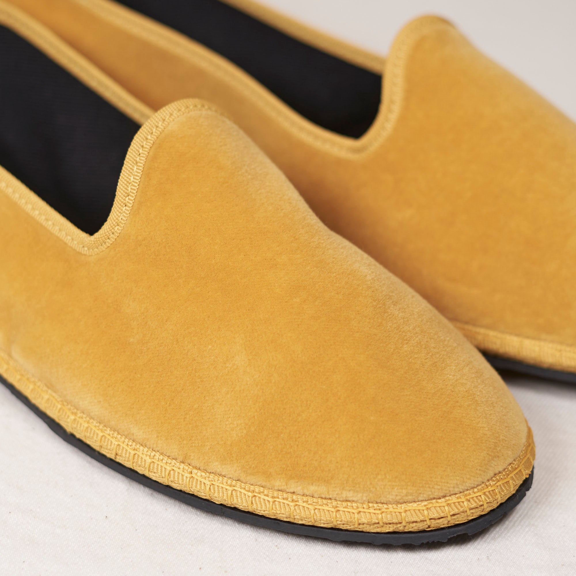 Forum Slipper - Gold