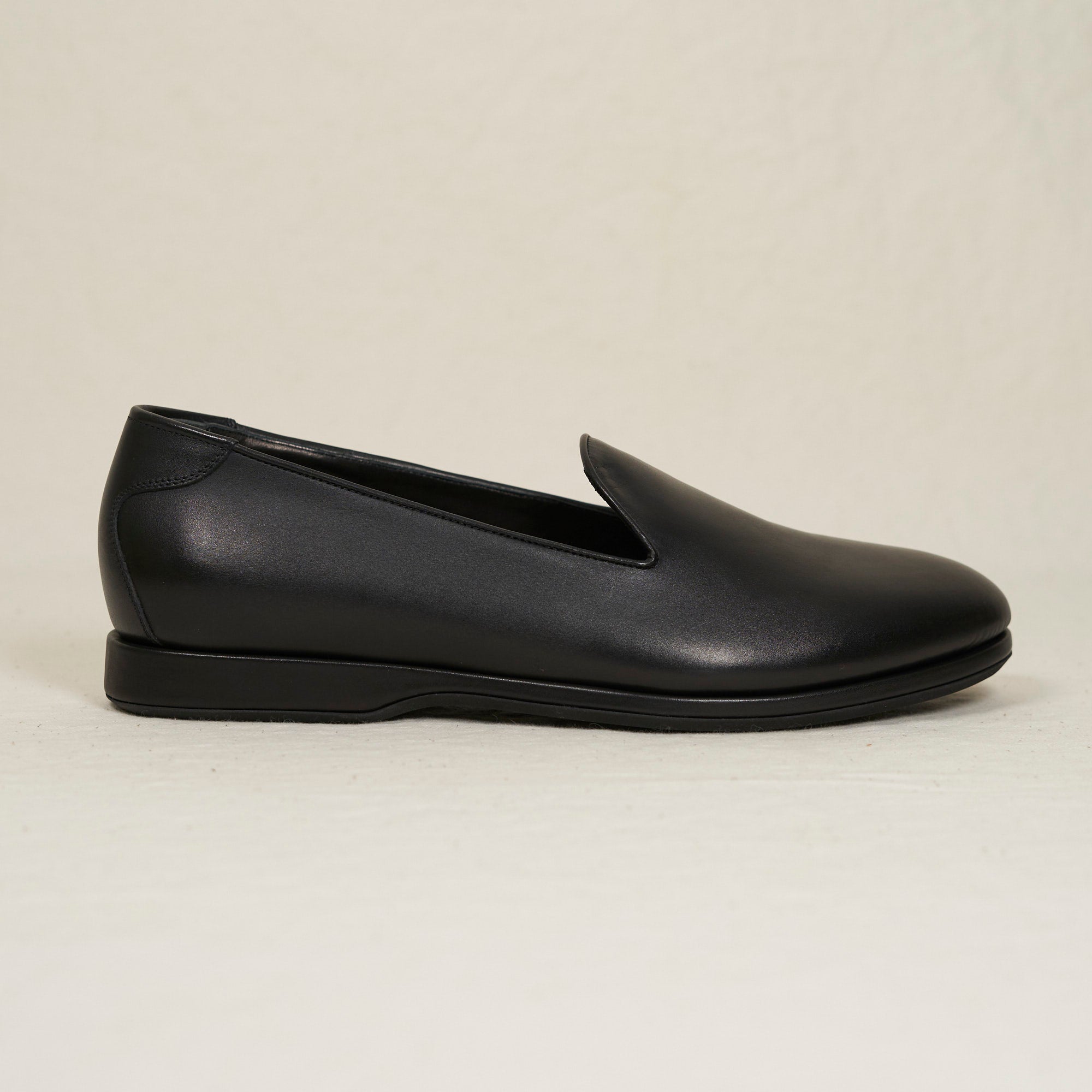 August Special Augie Type-P men's Blake loafer in black Maryam veg-tan calf — classic American style, luxurious comfort.