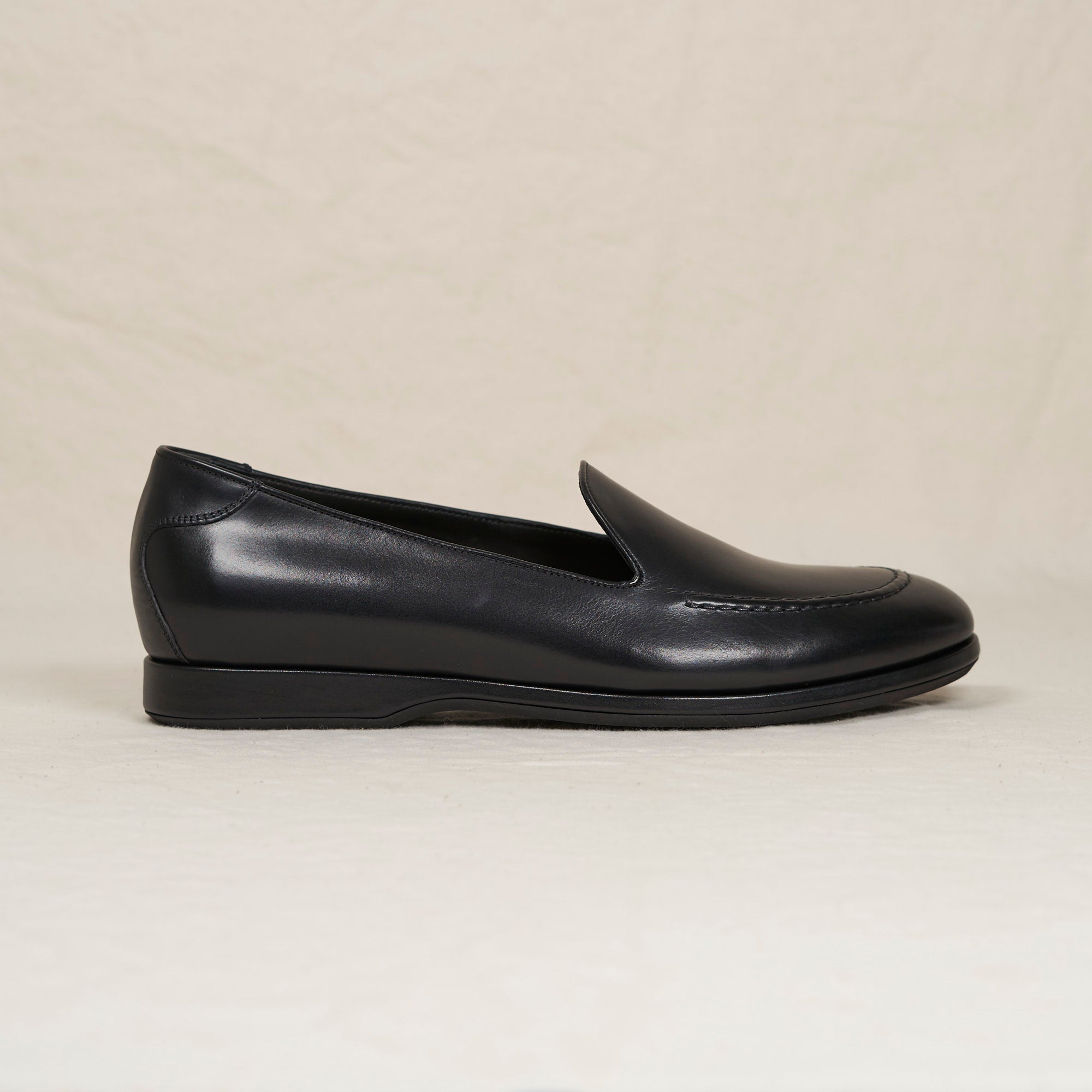 August Special Augie Type-S men's Blake loafer in black Maryam veg-tan calf — hand-sewn vamp stitch, classic American style.