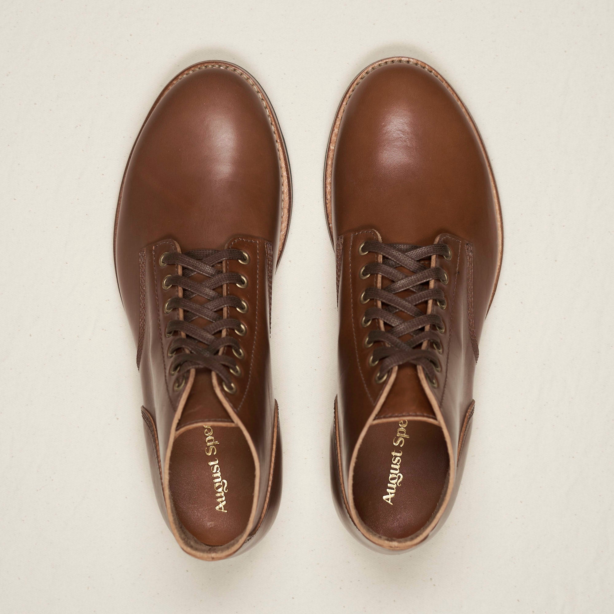 Top-down view of August Special Belliver men's vacchetta horsehide boot — unlined upper, cushioned tongue, Harry Last. The New York Times Wirecutter acclaimed Best Boot of the Year 2026.