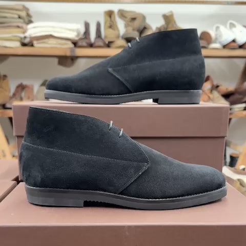 Voyager - Black Suede